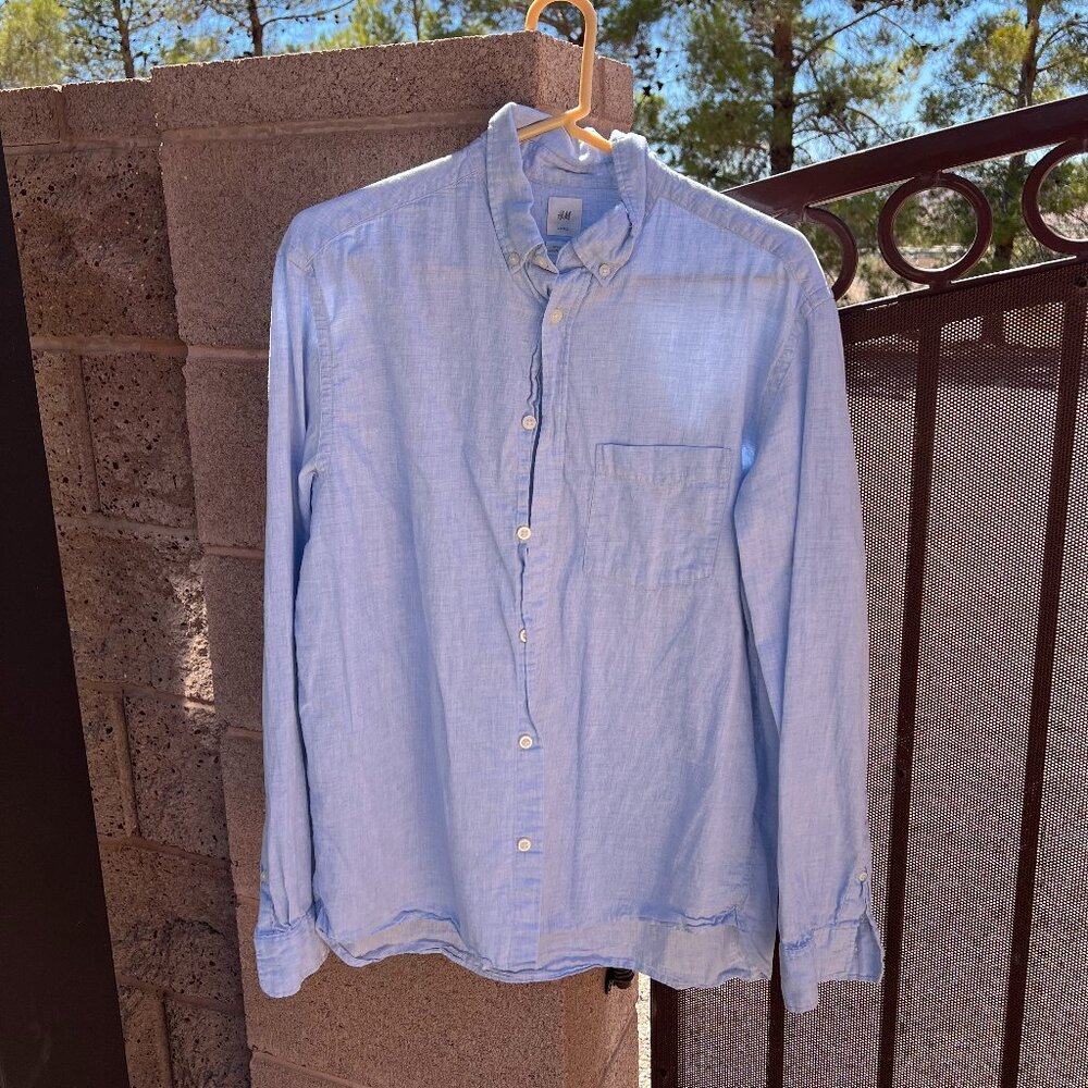 H&M Long Sleeve Button Up - L